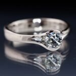 Fashionable Zircon Womens Ring With Diamonds - Image 3
