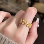 Golden Branch & Leaf Ring For Women, Niche Fashion Light Luxury High-End Adjustable Open Ring - Image 2