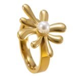 Flower-inlaid Pearl Stainless Steel Ring For Women - Image 4