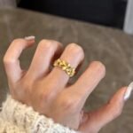 Golden Branch & Leaf Ring For Women, Niche Fashion Light Luxury High-End Adjustable Open Ring - Image 4