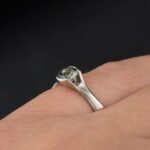 Fashionable Zircon Womens Ring With Diamonds - Image 4