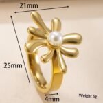 Flower-inlaid Pearl Stainless Steel Ring For Women - Image 5