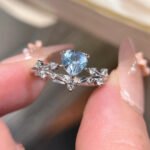 Silver Heart Zircon Open Ring, Niche Design Fashion Light Luxury Elegant High-end Hand Jewelry For Women - Image 4