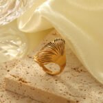 Cross-border Influencer Hollow Maple Leaf Ring
